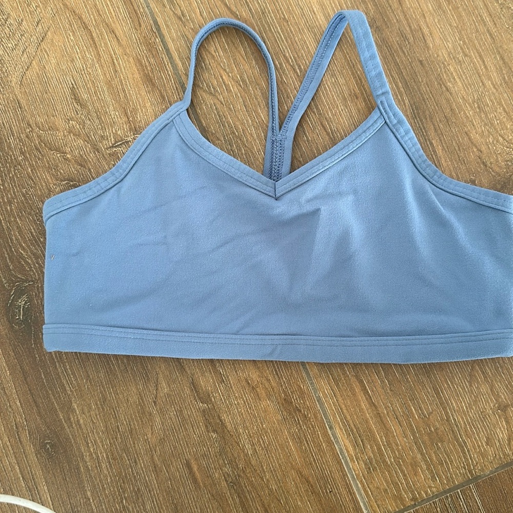 ATHLETA GIRL bra. Size M8/10.